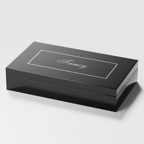 Conception gratuite personnalisée maquillage MDF bois produit de soin de la peau boîtes d'emballage cadeau parfum parfum Oud montre de parfum essentiel